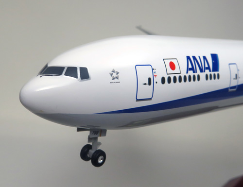 NH20134 1:200 777-300ER JA788A スナップフィットモデル（ギアつき