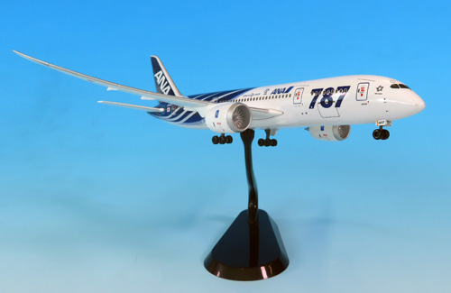 NH40114 1:400 BOEING 787-8 JA801A 特別塗装機 ABS樹脂完成品（ギア ...